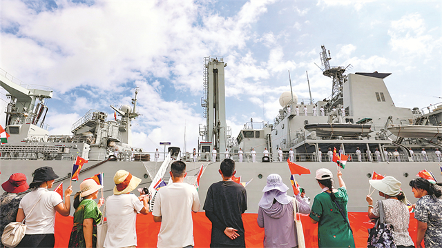 海軍第47批護航編隊技術?？咳酄柧S多利亞港